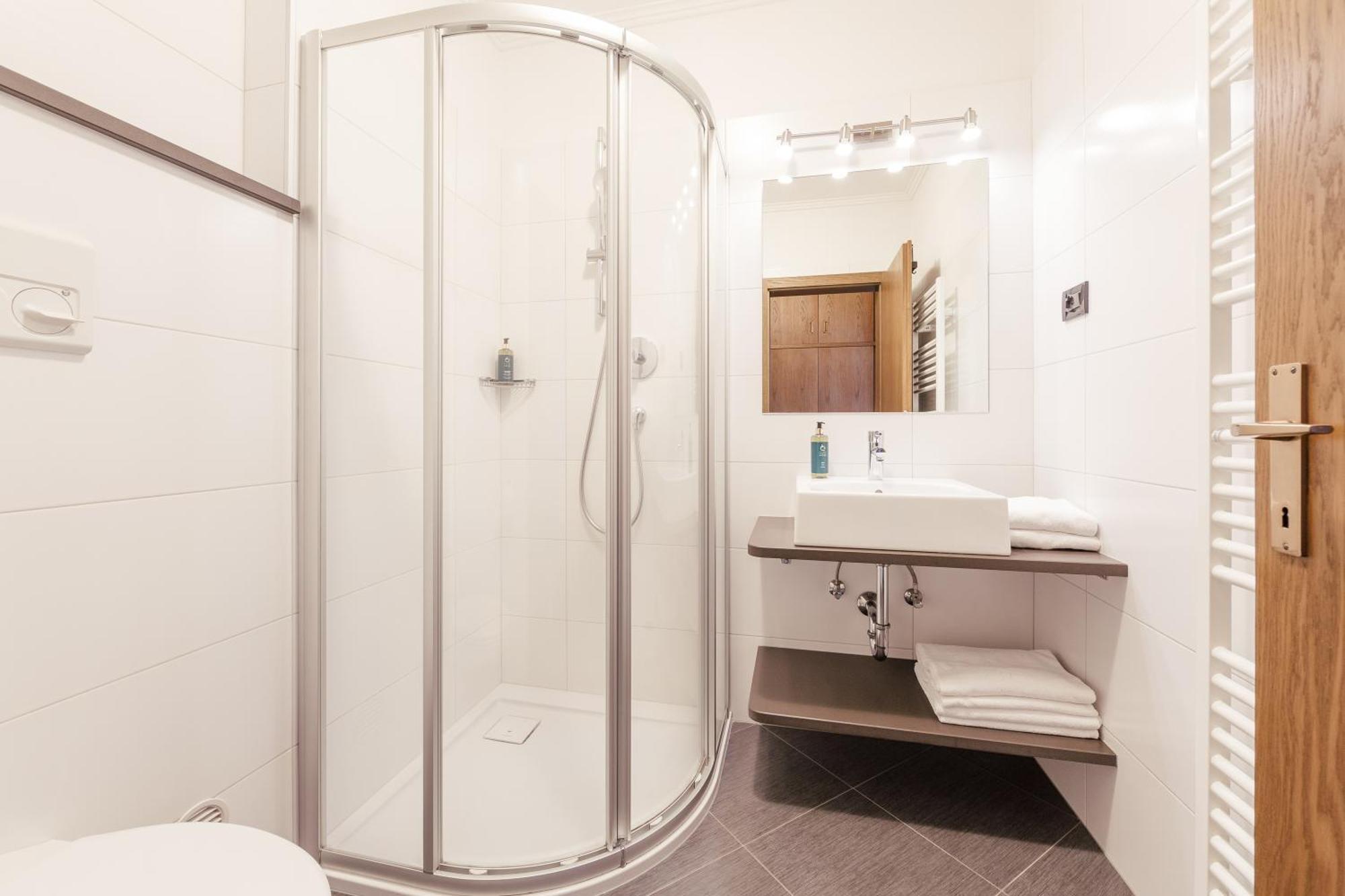 Hotel Garni Sirmian Merano Ngoại thất bức ảnh
