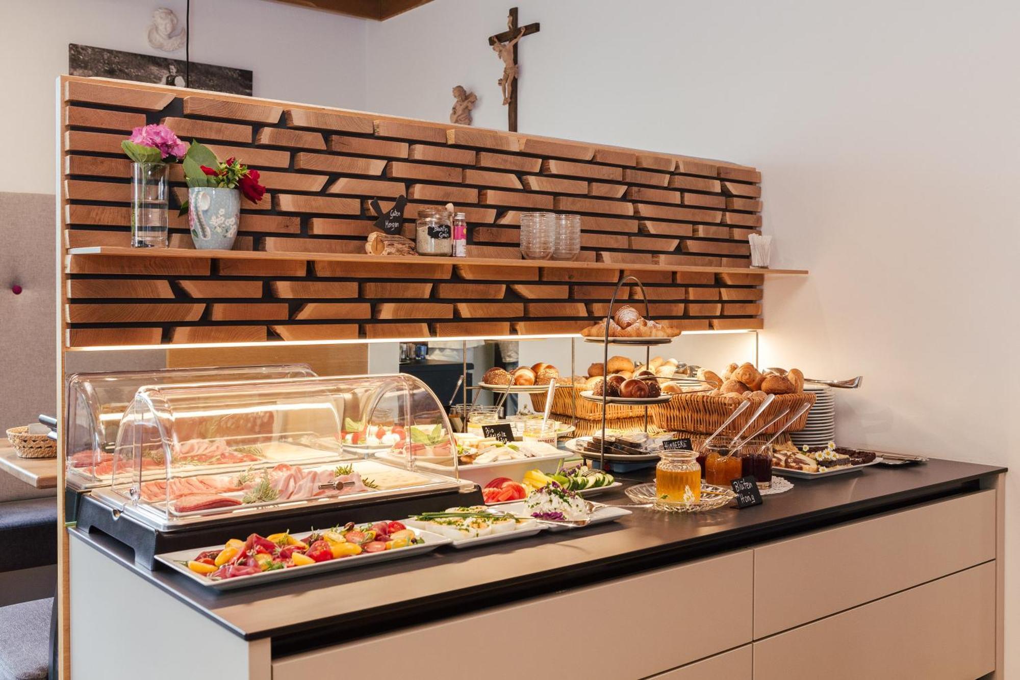 Hotel Garni Sirmian Merano Ngoại thất bức ảnh